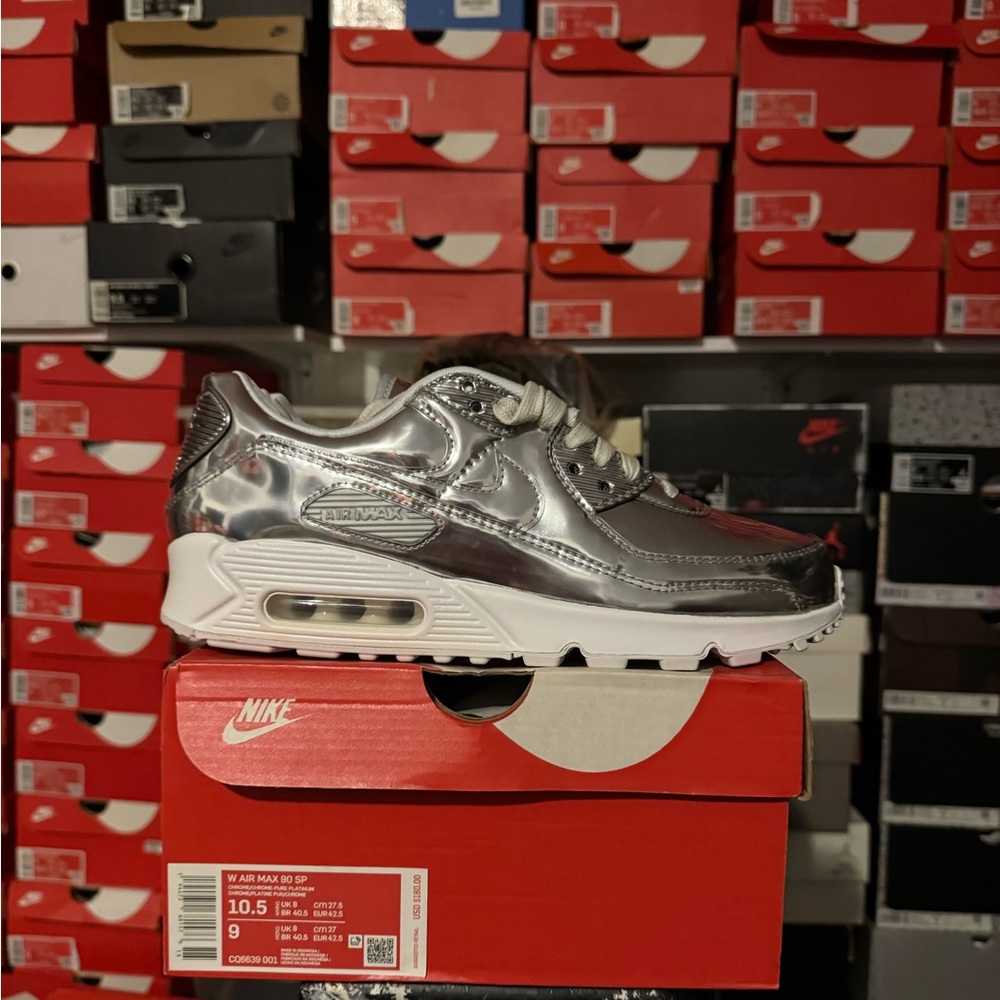 W AIR MAX 90 “CHROME” 2020 AIR MAX DAY SIZE 10.5 WOMEN / 9 MEN